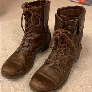 Women’s combat boots
